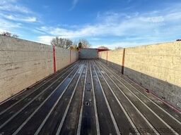 SCHMITZ CARGOBULL SPN335 Lift*Bordwände*Rungen*TOP-Zustand