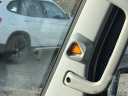 MITSUBISHI Fuso Canter 7C18 3-Sitzer Klima Ladebordwand