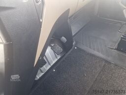 MERCEDES-BENZ 2540 L Actros 6x2 Fahrschule 5-Sitzer Liftachse