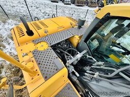 Volvo EC 180 C - 1. HAND