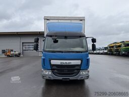 DAF LF 220 108 4x2 Blache