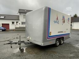 Kässbohrer Universal 261