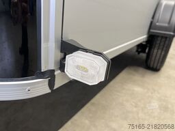 Cheval Liberte Debon C700 Roadster Kofferanhänger