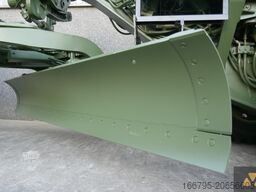 Caterpillar 130G Ex-army