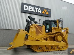 Caterpillar D8T