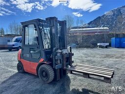 Toyota 62-7FDF25 Forklift