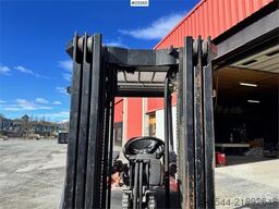 Toyota 7FBMF25 Forklift – Electric