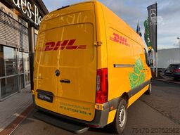 MERCEDES-BENZ eSprinter 312 DHL Regal KEP-Ausbau