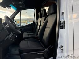 MERCEDES-BENZ Sprinter 317 CDI 3665 Klima AHK Kamera Fenster
