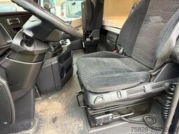 MERCEDES-BENZ Actros 2545 / Retarder / Volumenzug