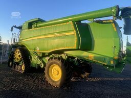 John Deere T 670 i