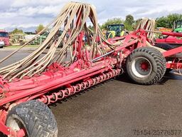 Kverneland Accord DG12000