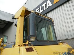 Komatsu D85PX-15EO