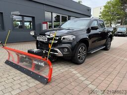 MERCEDES-BENZ X250d 4x4 Doppelkabine Allrad Schneepflug Schild