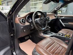 MERCEDES-BENZ X250d 4x4 Doppelkabine Allrad Schneepflug Schild
