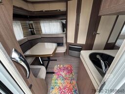 HOBBY Prestige 495 UL mit Einzelbetten aus 1. Hand