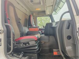Volvo FMX 460 8x4 AMV 11 SWL 10.000R Tunnelplatform