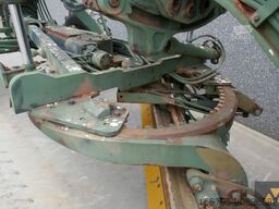 Caterpillar 130G Ex-army