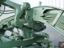 Caterpillar 130G Ex-army