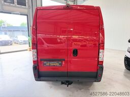 FIAT Ducato Hochr.-Kasten 30 130*125TKM*AHK*R.CAM*TÜV