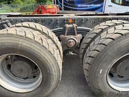 IVECO AD 410T450 8X4 FAHRGESTELL (ENGINE PROBLEM)