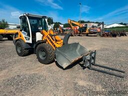 LIEBHERR L 506 Radlader 49.750 EUR