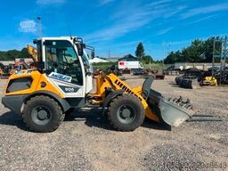 LIEBHERR L 506 Radlader 49.750 EUR