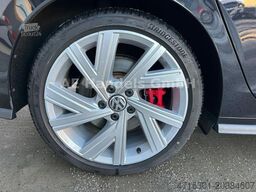 VOLKSWAGEN Golf 8 GTI Clubsport Edition 45*Akrapovic/8-Fach