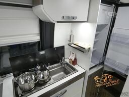 MOOVEO Van 63EB Solar SAT TV 9?Navi RFK Allwetterreifen