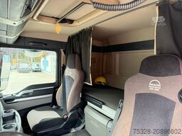 MAN TGS 35.420 8X4 BB Retarder 18m³ Muldenkipper