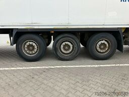 Krone Cool Liner SDR 27 eL4-S mit Ladebordwand