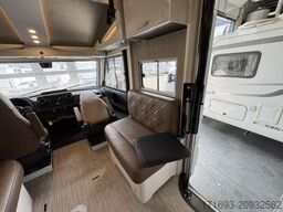 Bürstner Elegance I 920 G barrierefrei mit Hublift