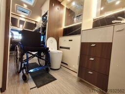 Bürstner Elegance I 920 G barrierefrei mit Hublift