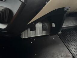 MERCEDES-BENZ 2540 L Actros 6x2 Fahrschule 5-Sitzer Liftachse