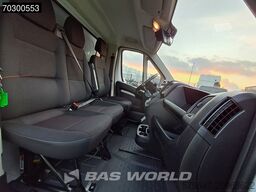 Opel Movano 140PK Ladebordwand Koffer 140PS Klima Te...