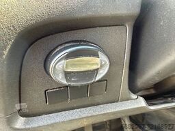 IVECO Daily 35-130 DoKa Pritsche+Plane/6-Sitze/AHK 3,5