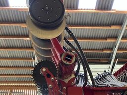 Horsch Avatar 12.25 SD