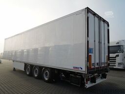 SCHMITZ CARGOBULL / CH?ODNIA / THERMO KING SLX 300 / HAKÓWKA / O?