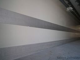 SCHMITZ CARGOBULL / CH?ODNIA / THERMO KING SLX 300 / HAKÓWKA / O?