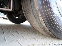 SCHMITZ CARGOBULL / CH?ODNIA / THERMO KING SLX 300 / HAKÓWKA / O?