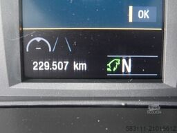 MAN TGS 26.360 / 6x2 / CH?ODNIA -8,2 M / SUPRA 850MT