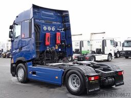 RENAULT T 520 / RETARDER / I-PARK COOL /  HIGH CAB / 11.