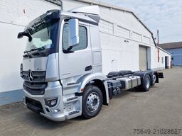 Mercedes-Benz Actros 2553 LL 6x2 Actros 2553 LL 6x2, Retarder, Liftachse, MultimediaCockpit, LED, Navi