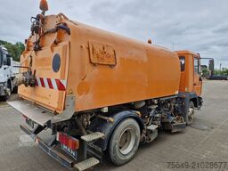 MAN TGL 12.180 TGL 12.180 , Bucher Kehrmaschine CF 50