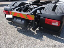 DAF trattore stradale ribassato usato