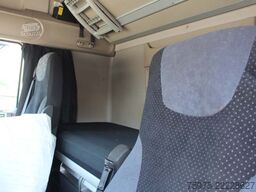 DAF trattore stradale ribassato usato