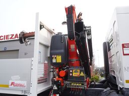 Renault C280 DTI 8 / FASSI crane 5.6T / range 8m
