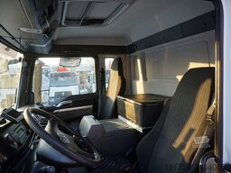 MAN TGS 26.360/ 550 cm chassis/ steered axle