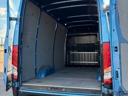 IVECO Daily Kasten HKa 35 S ... V Radstand 3520 L
