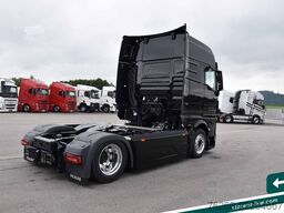 MAN TGX 18.520 Low Deck Hubsattelk. D30 Ret. MIETE